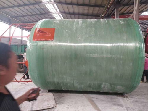 酒泉玻璃鋼罐價(jià)格及玻璃鋼儲(chǔ)罐選購(gòu)指南